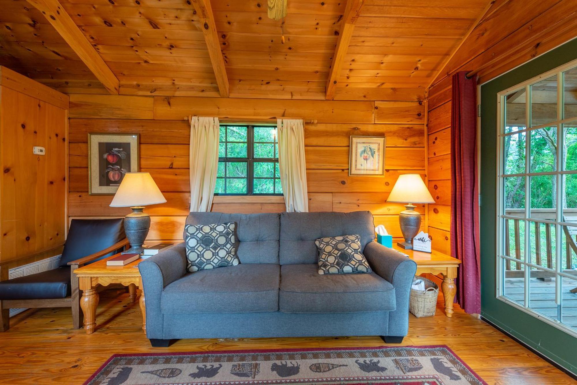 Engadine Inn And Cabins Candler Eksteriør billede