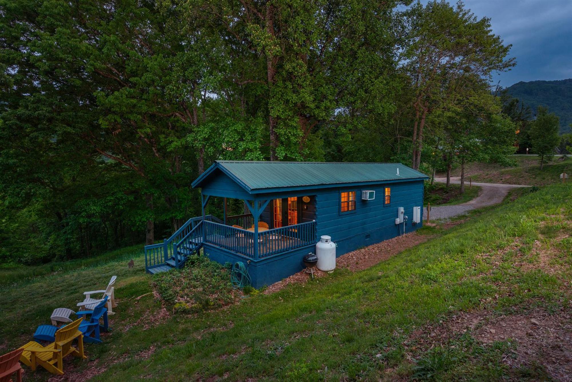 Engadine Inn And Cabins Candler Eksteriør billede